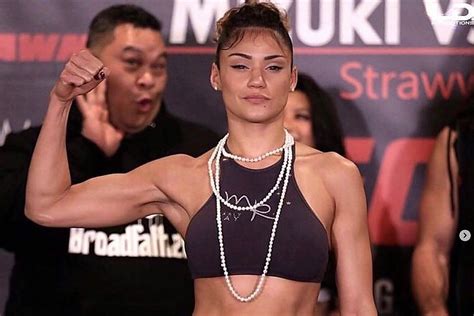 Pearl gonzalez leaks .